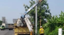 Dukung Penataan Kawasan Stadion Jatidiri, Pemerintah Kecamatan Comal Sukses Relokasi Tiang Listrik