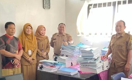 Pastikan Transparansi, Pemerintah Kecamatan Randudongkal Dampingi Persiapan Audit AMJ Karangmoncol