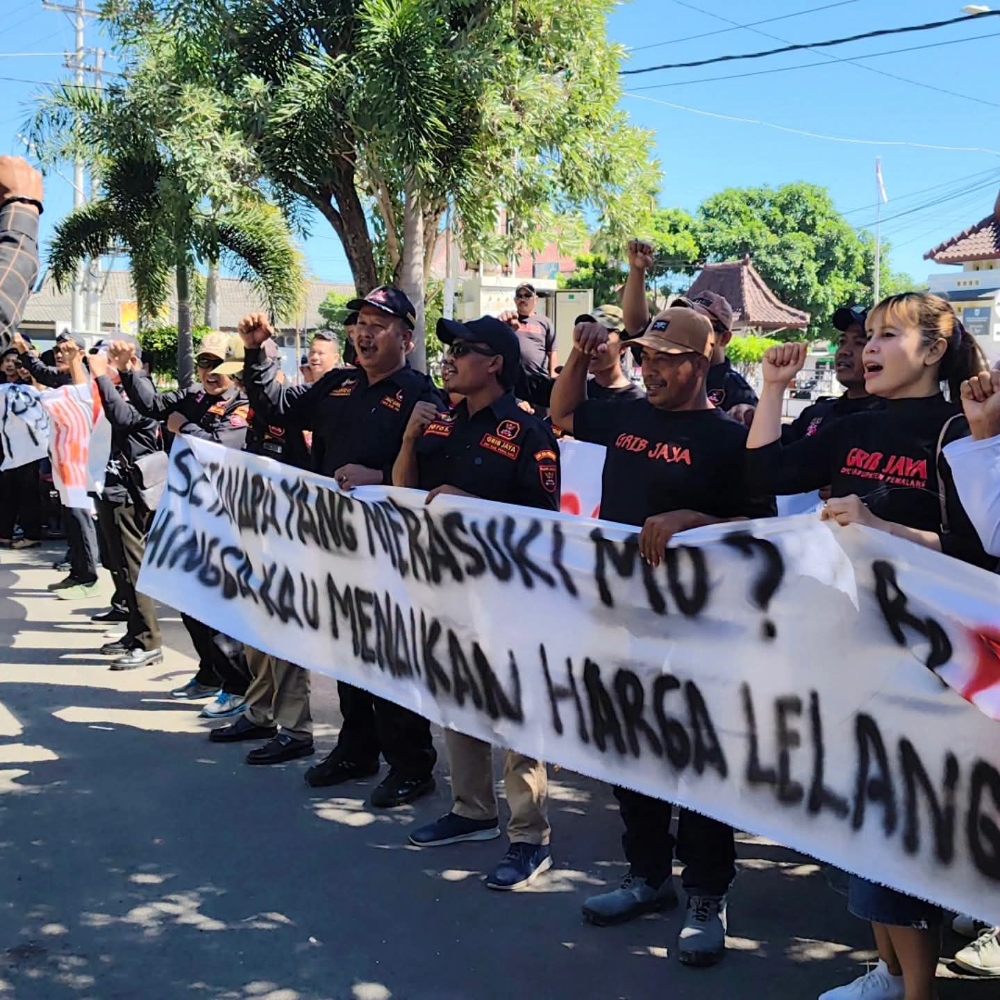 Dugaan KKN Proyek RSUD Randudongkal: Ratusan Massa GRIB Jaya Tuntut Pemkab Buka-Bukaan